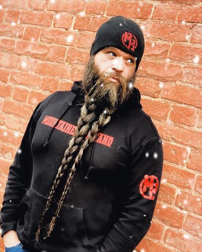 Mountaineer Brand-Ways to Winterize Your Beard: Keep Your Beard Safe from the Chill with these Tips